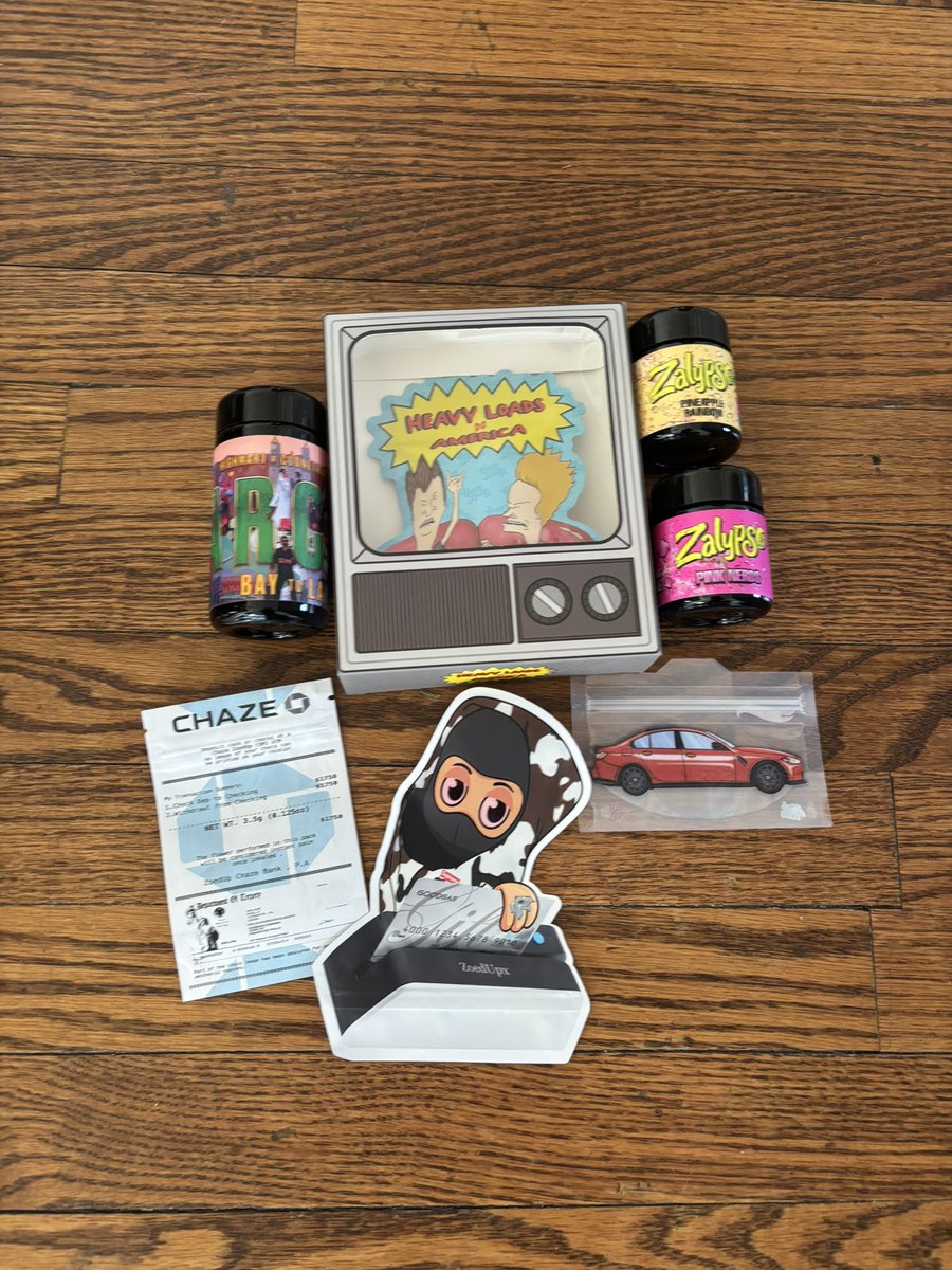 BuddysBodegaCA's tweet photo. https://t.co/qBmbkDx2XY @HighMartca #heavloads #franchizela #devilslettuce #nofaiqzgiven https://t.co/TZobLEeJ5Q