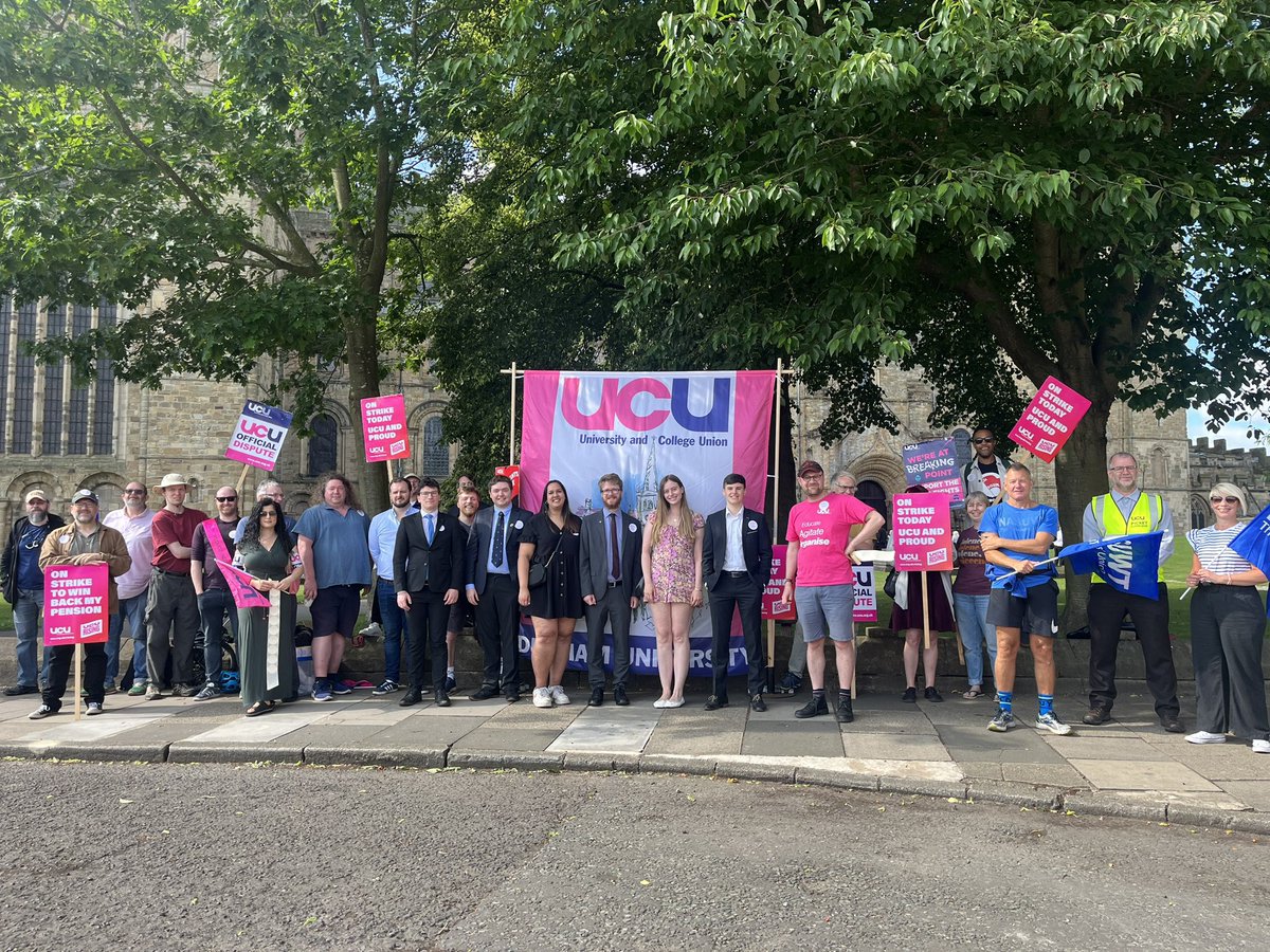 UCU Northern Region (@ucunorthern) on Twitter photo Over 1,000 members of staff at Durham University are set to be balloted for strike action at Durham University, over plans by management to cut £20m from the university's staffing budget.
<a href="/ucuatdurham/">Durham UCU (@ducu.bsky.social)</a>
ucu.org.uk/article/13925/⦠Over 1,000 members of staff at Durham University are set to be balloted for strike action at Durham University, over plans by management to cut £20m from the university's staffing budget.
<a href="/ucuatdurham/">Durham UCU (@ducu.bsky.social)</a>
ucu.org.uk/article/13925/ā¦