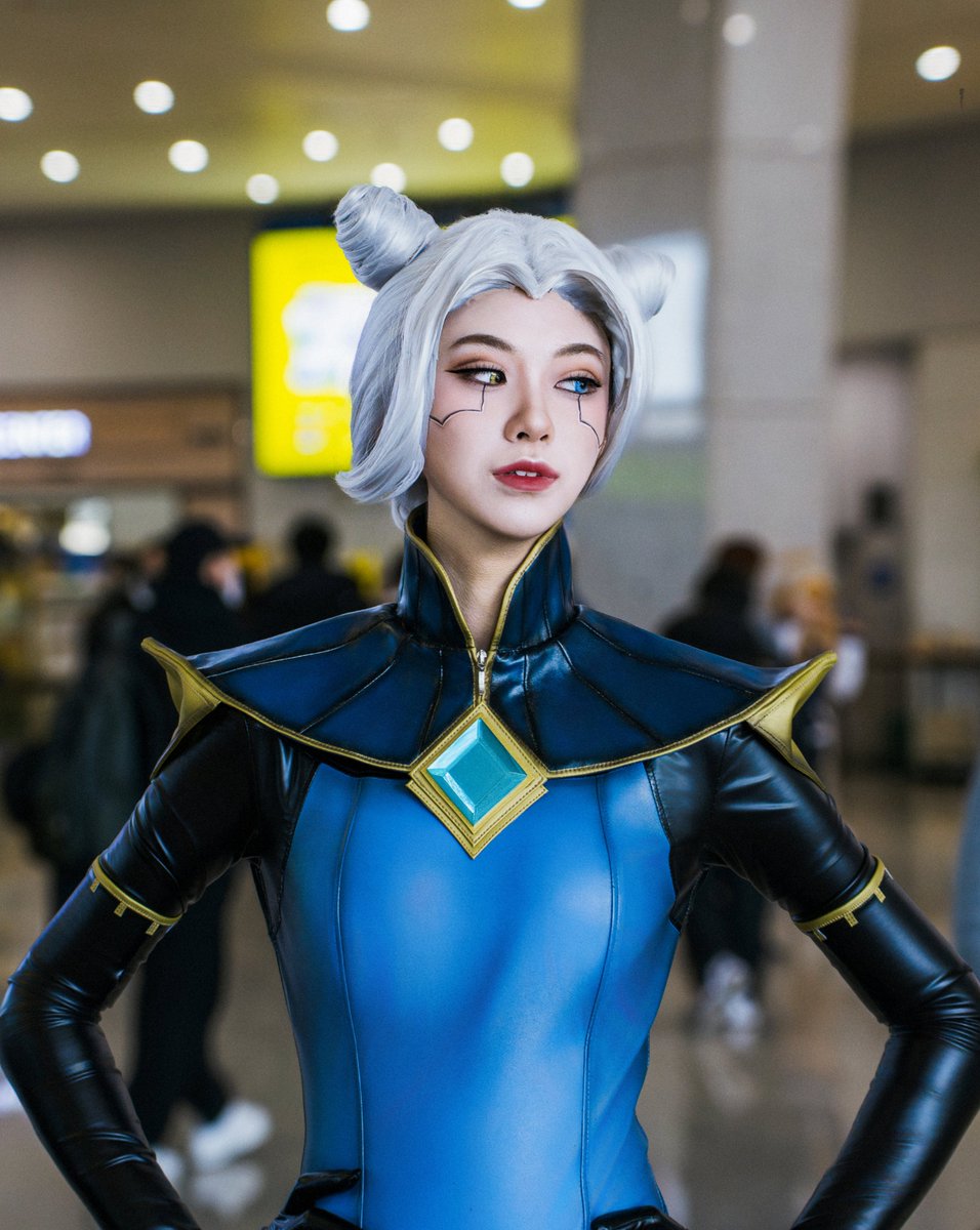 ChoBaNeulLin's tweet photo. 02 ILLUSTAR. SUN                    

[리그 오브 레전드 League of Legends - 카밀, 강철의 그림자 Camille, the Steel Shadow]     

M. @011548ssh

#ILLUSTAR #cosplay #Camille #LeagueofLegends #theSteelShadow https://t.co/QyVfmYxbo0