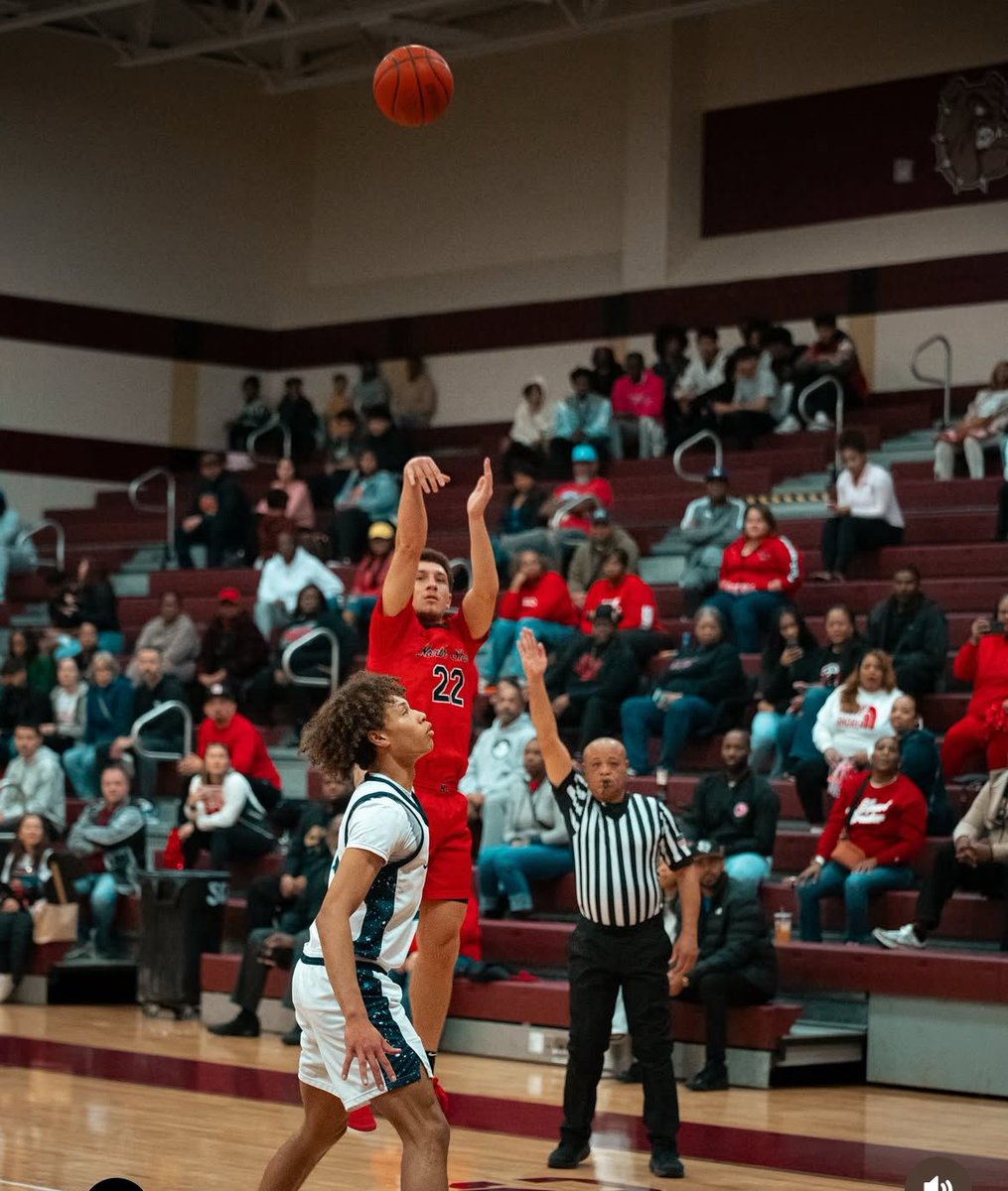 Not how I wanted our season to end but grateful for the journey and everyone along the way.  Onto the next chapter. 
<a href="/NS_hoops/">North Shore Boys Basketball</a> 
#LastHighSchoolGame #2025
#NextChapter