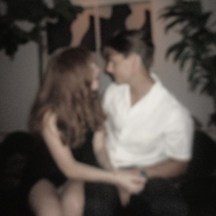 oczytana_wera_'s tweet photo. "– Ja pierdzielę, nie sądziłem, że to takie zajebiste uczucie. Nasze kobiety, będące przyjaciółkami. To jak scenariusz wyjęty z filmu.
– Nasze kobiety. Naprawdę byłem pewien, że nigdy nie powiem słowa "moja" w kontekście Ashley."
#SpringSoe https://t.co/skusmZLlf6