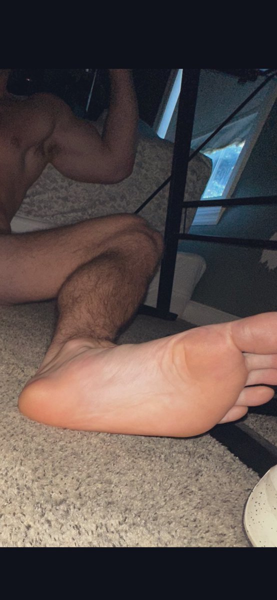 Καλη βδομαδα παιδες 
Κρυωνουμε;