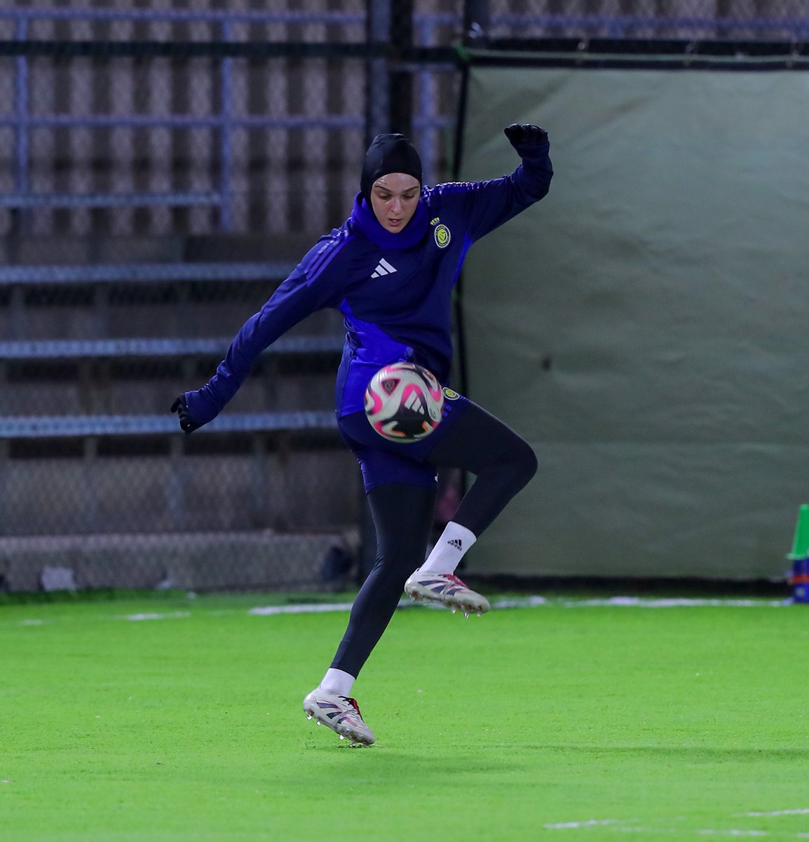 LinaBoussaha's tweet image. شيئا فشيئا
Time made me wait, but work never stopped. Almost there..⚽️🙌🏼
#BuiltOnResilience #KeepItUp #ControlALaZizou