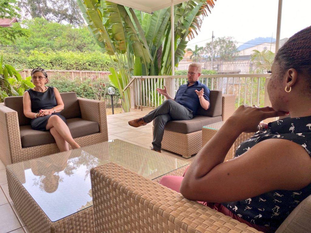 GermanEmbassyYaounde tweet media