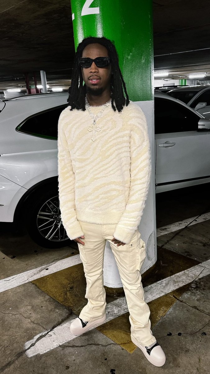 _naytee's tweet photo. 6’3 but ian sum you should shoot at 🤩 https://t.co/08H3vH4Cd2