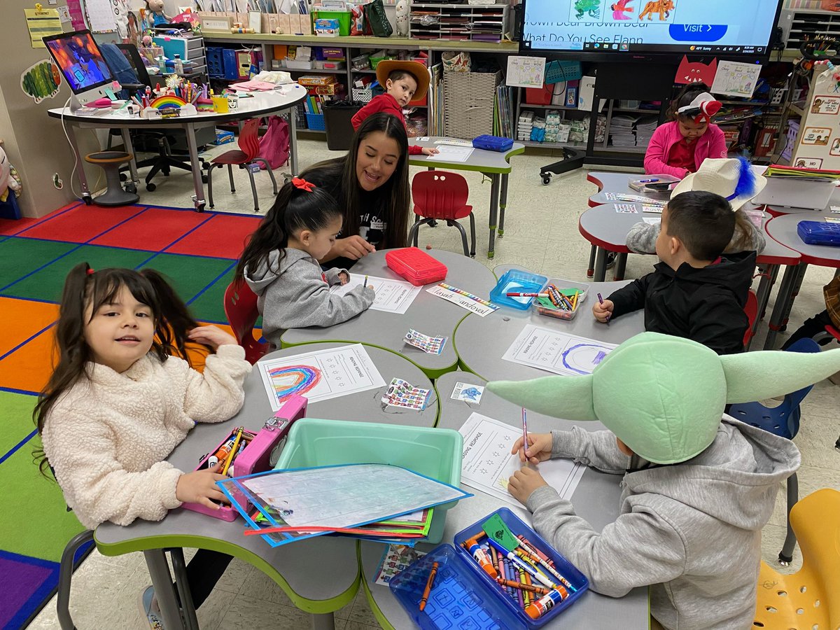 Jennifer Navarrette (@vistahillslibr1) on Twitter photo We kicked off Read Across America Week with these amazing guest readers- students, principals, coaches, and central office guests! We appreciate your love and willingness to read to our Crusaders! Readers are leaders at VHES!
<a href="/KarinaQSalgado/">Karina Q. Salgado</a> <a href="/hanks_library/">Hanks High School Library</a> <a href="/HanksWrestling/">Hanks Wrestling</a> ❤️🖤 We kicked off Read Across America Week with these amazing guest readers- students, principals, coaches, and central office guests! We appreciate your love and willingness to read to our Crusaders! Readers are leaders at VHES!
<a href="/KarinaQSalgado/">Karina Q. Salgado</a> <a href="/hanks_library/">Hanks High School Library</a> <a href="/HanksWrestling/">Hanks Wrestling</a> ❤️🖤