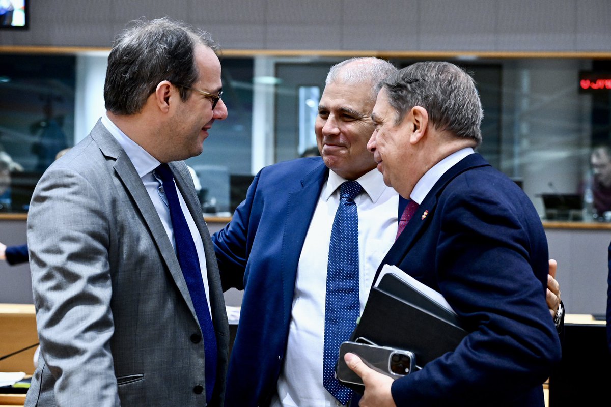 Chris Farrugia tweet media