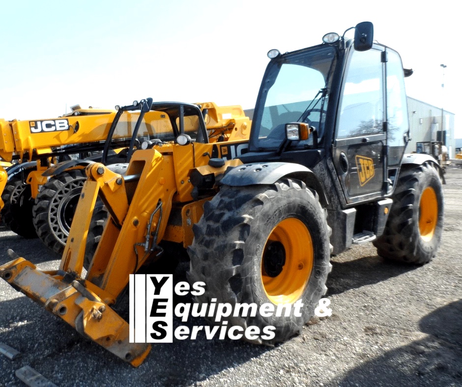 This 2015 JCB 541-70 Agri PLUS Telescopic Handler is a work in progress. Needs its engine completely rebuilt, so if you're up to it, this is a great opportunity to add to your fleet. Learn more and make us an offer at bit.ly/3C8GWLI.