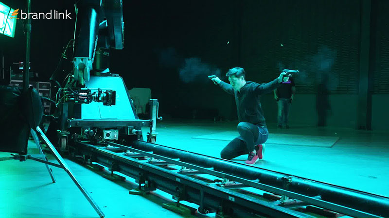 Brandlink's fighting concept Shugyȯ pushed the limits of high-speed motion control. Check out the full BTS and breakdown of the shoot in the Digital Media World article below! 

digitalmediaworld.tv/production/mrm…

#Shugyo #BoltCinebot #MotionControl #HighSpeedAction