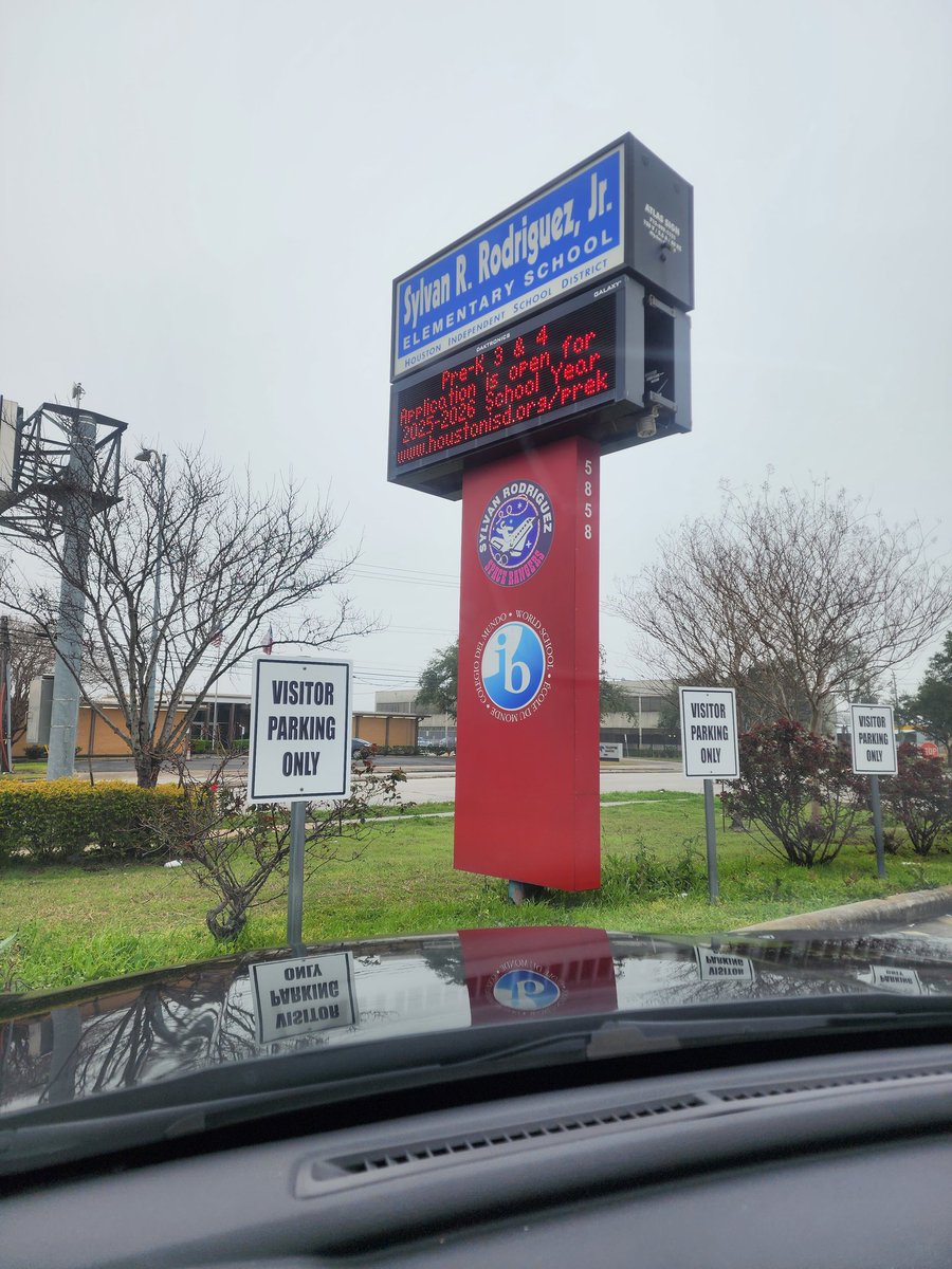 Mrs. Ramirez M.Ed. ΣΛΓ💕💜 tweet media