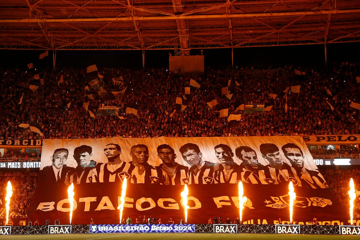 MeuBotafogo's tweet photo. ESSE JOGO VAI VIRAR... 🎶🔥

3️⃣0️⃣ mil ingressos vendidos para Botafogo x Racing.

🎫 https://t.co/HAqmFYc78G https://t.co/RBMZFO9xY4