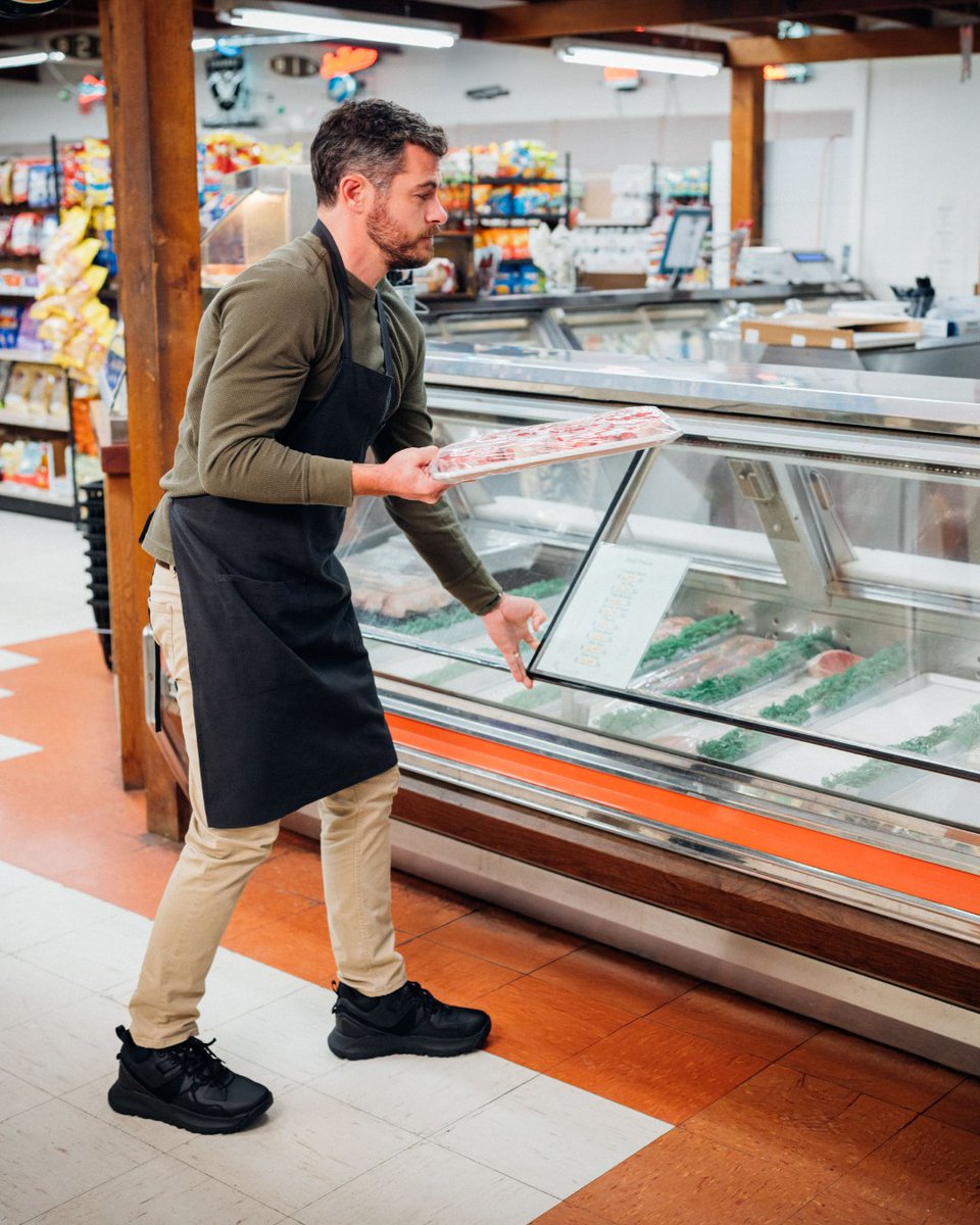 shoesforcrews's tweet image. Wherever your shift takes you, the Brakly's modern, court-inspired style and all-weather 4SG™ rubber outsole will keep you safe. ow.ly/oM4K50V2kWq

#shoesforcrews #safetyshoes #nonslipshoes #slipresistant