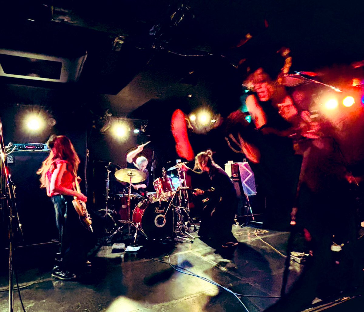 chuya_aquarius's tweet image. アレルギー@earthdom 
フォワードもトラッシュもよかったありがとう。アースダム19周年おめでとうございます。Punks still alive! Go on!