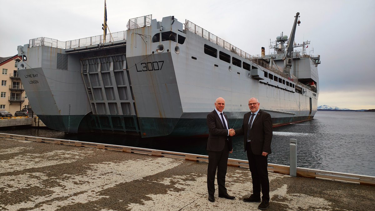 We have signed a Memorandum of Understanding (MOU) with Hamek that will explore ways of working together to support Norway’s maritime requirements. 

Read more here 👇

baes.co/uaqc50V5qQl