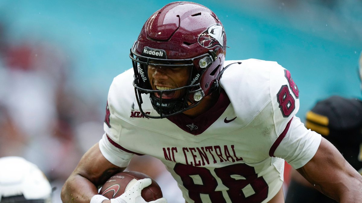 Which 2025 NFL Draft prospects turned heads at the <a href="/HBCULegacyBowl/">HBCU LEGACY BOWL</a>? Charles Davis highlights seven players who helped themselves with a strong week in New Orleans.

nfl.com/news/hbcu-lega…