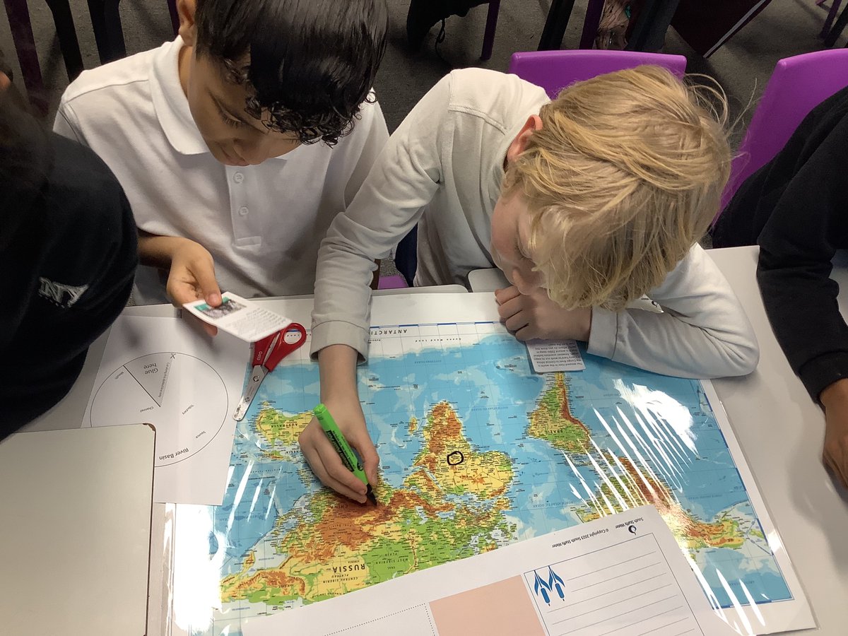 Eton Park Junior (@etonparkjunior) on Twitter photo Year 5 had a brilliant visit today from <a href="/SthStaffsWater/">South Staffs Water 🚰</a> to start their rivers learning. We learnt about the main rivers and the parts of the river basin. Year 5 had a brilliant visit today from <a href="/SthStaffsWater/">South Staffs Water 🚰</a> to start their rivers learning. We learnt about the main rivers and the parts of the river basin.