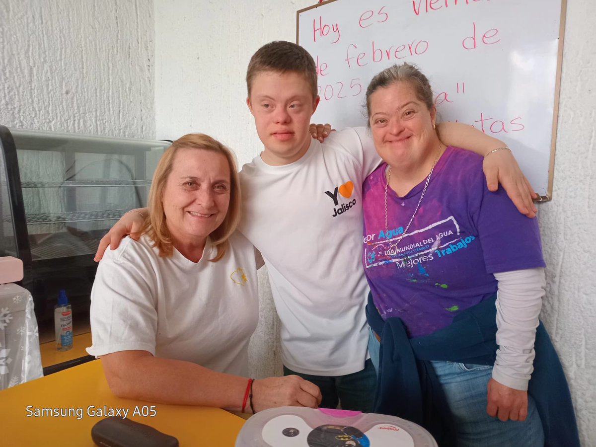 lacasadown's tweet image. Emocionados recibimos a Abraham, que después de varios años regreso a su casa. ¡Bienvenido! Muchas aventuras nos esperan por vivir. 🫶💛

#LaCasaDown #LCDG #sindromededown #trisomia21 #bienvenido #escuela #educacion #education