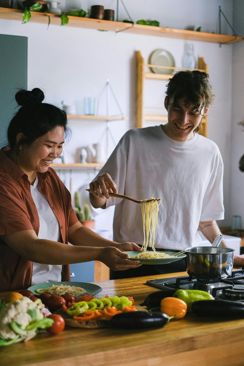 SimpleCooking01's tweet image. Cooking up something delicious! 🍳🔥
Simplecookingkitchen.com
#CookwareEssentials #NonstickPans #CastIronCooking #DutchOvenLove #StockPot #PressureCooker #WokCooking #GrillPan #Saucepan #BakingDishes