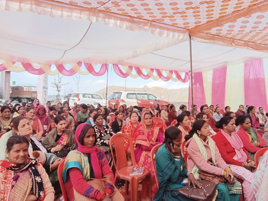 REAPNainital's tweet photo. AGM of Swabhiman CLF Ramgarh successfully organised today in presence of SHG members, CLF, block &amp; DPMU staff and public representatives. Also met CHIRAG team at their HQ odakhan reg convergence with Gramotthan.
@CdoNainital @REAPNainital @REAPUttarakhand 
@ganeshjoshibjp https://t.co/s76RgQK0GB