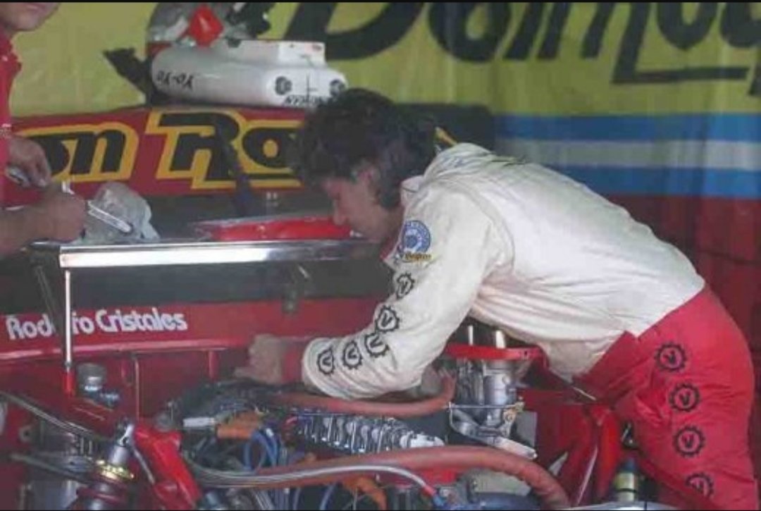 Feliz Día del Mecánico 24/02 💪🏻
<a href="/PatricioDiPalma/">Patricio Di Palma</a> Mecánico, 
Pilotazo y Hermano de la Vida
Tu Banda querida #La16
#FelizDiadelMecanico 
<a href="/actcargentina/">Turismo Carretera ACTC</a> <a href="/GrupoCRONO/">Revista CRONO</a> 
<a href="/Campeonesnet/">Campeones 🦅</a> <a href="/CarburandoTV/">Carburando</a>