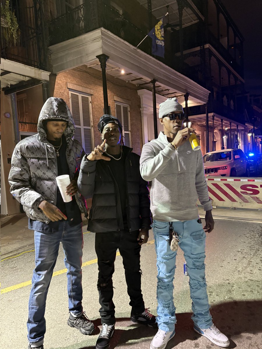 Having motion not emotions #onlythemembers✡️🏴