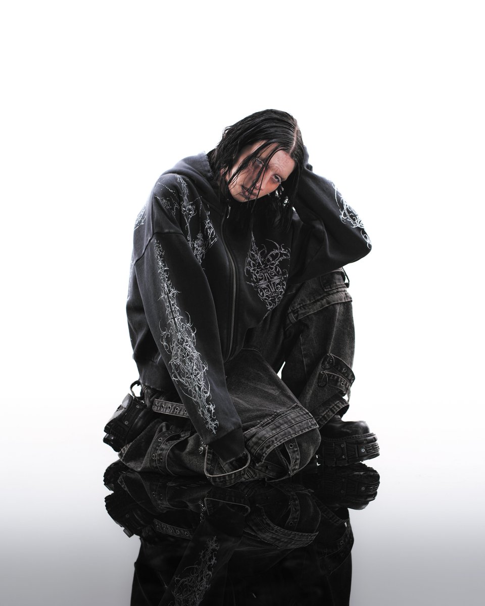 DropDeadUK's tweet image. &amp;gt; 𝚏𝚒𝚕𝚎 𝚗𝚊𝚖𝚎: 𝙳𝙸𝙶𝙸𝚃𝙰𝙻_𝚆𝙾𝚄𝙽𝙳𝚂_𝙾𝙾𝟻
&amp;gt; 𝚌𝚕𝚊𝚜𝚜𝚒𝚏𝚒𝚌𝚊𝚝𝚒𝚘𝚗: [𝙳𝙴𝙼𝙾𝙽𝙸𝙲 𝙴𝙽𝙲𝚁𝚈𝙿𝚃𝙸𝙾𝙽]