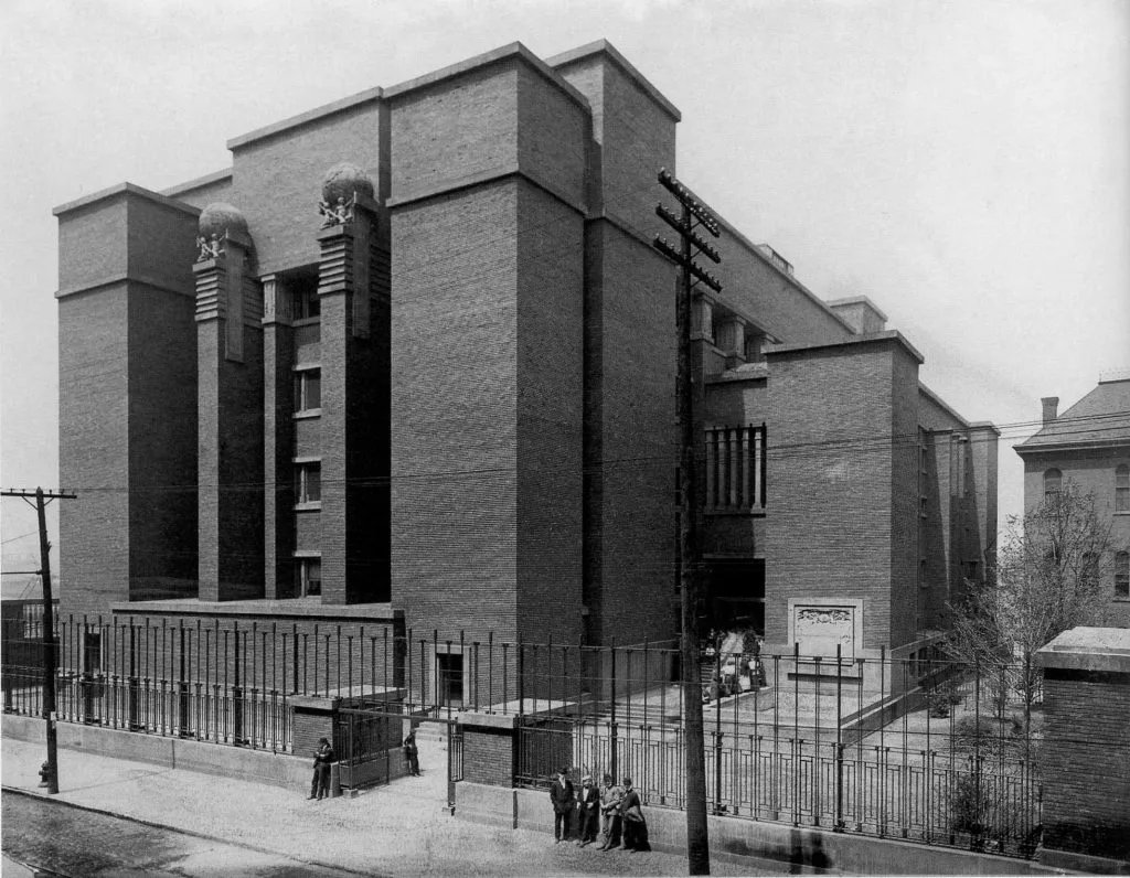 gomezdetejada's tweet photo. Edificio Larkin, Buffalo, Nueva York (USA).
Frank Lloyd Wright, 1903-1905. Demolido en 1950.

https://t.co/be1f3Selwj https://t.co/kVE8MaVS8E