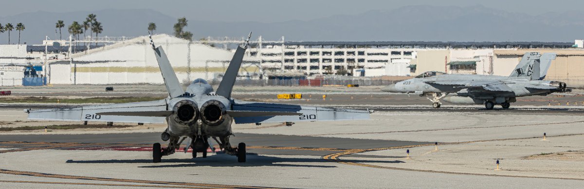 ShorealoneFilms's tweet photo. (2) The Oldest & Boldest VFA-14 #TOPHATTERS departing @LGBAirport yesterday. 203 NG, 168868, 210 NG, 168353, 214 NG 168468 #FLYNAVY #AvGeek #FA18E 02-24-25 https://t.co/0aWExvbomB