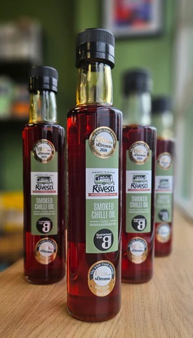 Have you tried Rivesci’s Smoked Chilli Oil? 🌶️ Packed with flavour, it won the 2024 Blas na hÉireann Supreme Champion Award! 🏆 Co-founders Declan &amp; Shannon achieved this in just 5 years. Explore their range at rivesci.ie. 
#Blas2024 #IrishFood