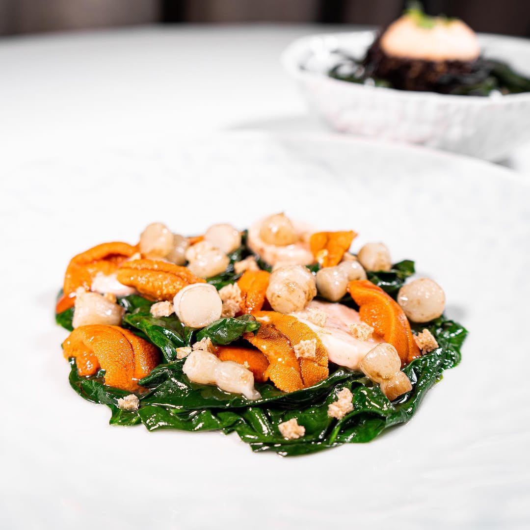 guysavoy's tweet photo. Les oursins comme si on y était…
#guysavoy #guysavoyparis #oursin #oursins #seaurchin #seaurchins #urchin #urchins #epinard #épinard #epinards #épinards #spinach #spinaches #restaurant #restaurants #artdevivre #artdevivrealafrancaise #frenchartdevivre #cuisine #cuisinefrancaise #cuisinefrançaise #gastronomie #gastronomiefrancaise #gastronomiefrançaise #food #paris