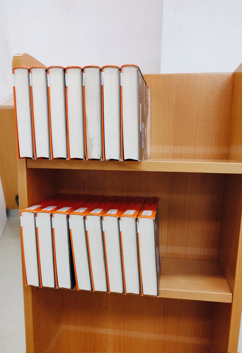 I seguim llegint novel·la històrica.
#ClubdeLectura
<a href="/BibliotequesBCN/">BibliotequesBCN</a>