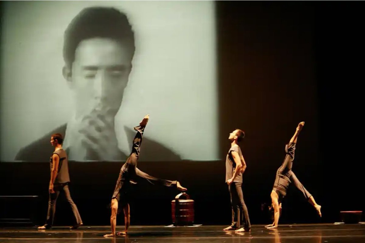 mailchi.mp/jameson/upcomi… Upcoming dance shows, a Birth (I'm an uncle!), and your horoscope.