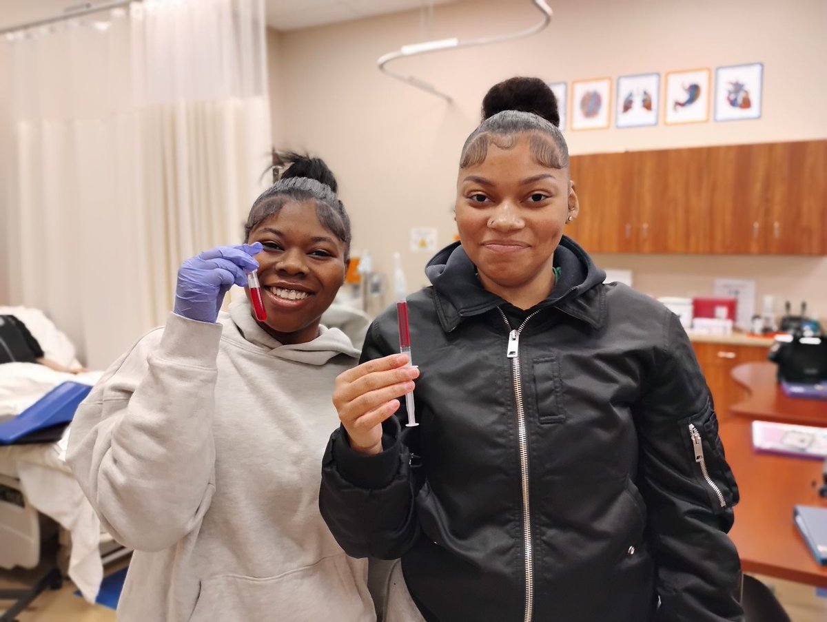 oldbrookhigh's tweet image. Lets give it up for our phlebotomy students!  #HealthcareEducation #PhlebotomyStudents #BloodDraw #Phlebotomy
