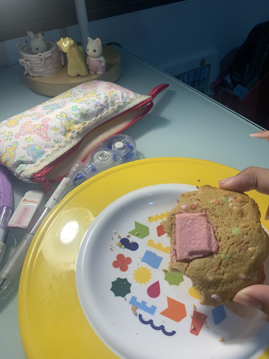 Dumpydump007's tweet photo. BD soft cookies ที่ถูกต้องอร่อยจนอยากขาย
#เบเกอรี่ #cookies https://t.co/sF3jiZDVh4