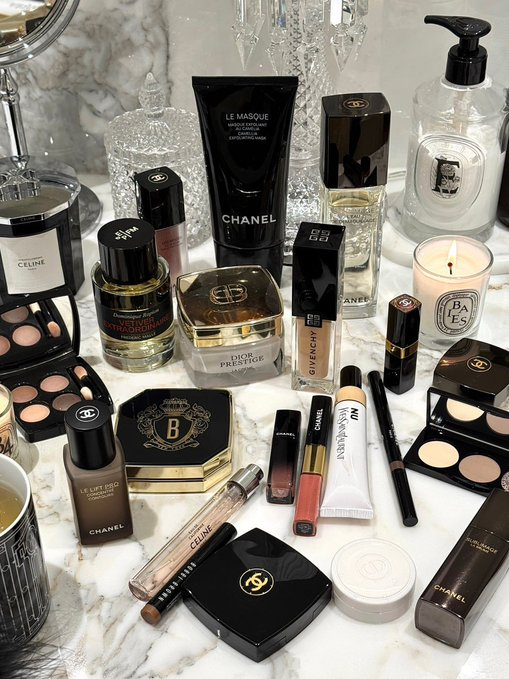 Makeup isn't about pleasing anyone, it's about pampering yourself. Every stroke of eyeliner, every touch of lipstick is a carefully sculpted ritual to make yourself shine in front of the mirror