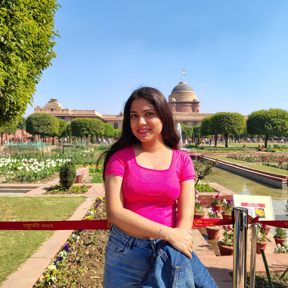 DevikaChaturv06's tweet photo. #NewProfilePic https://t.co/FrterJpqkR