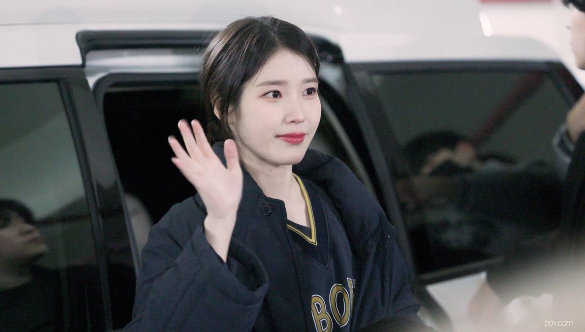 jieunfeeds's tweet photo. 🩶 https://t.co/KxipTNuwAR