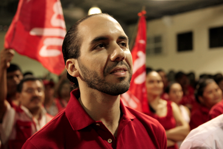 Que Bukele es un outsider...
Que el problema son las izquierdas...

¿Y la carrera de Bukele en el FMLN?