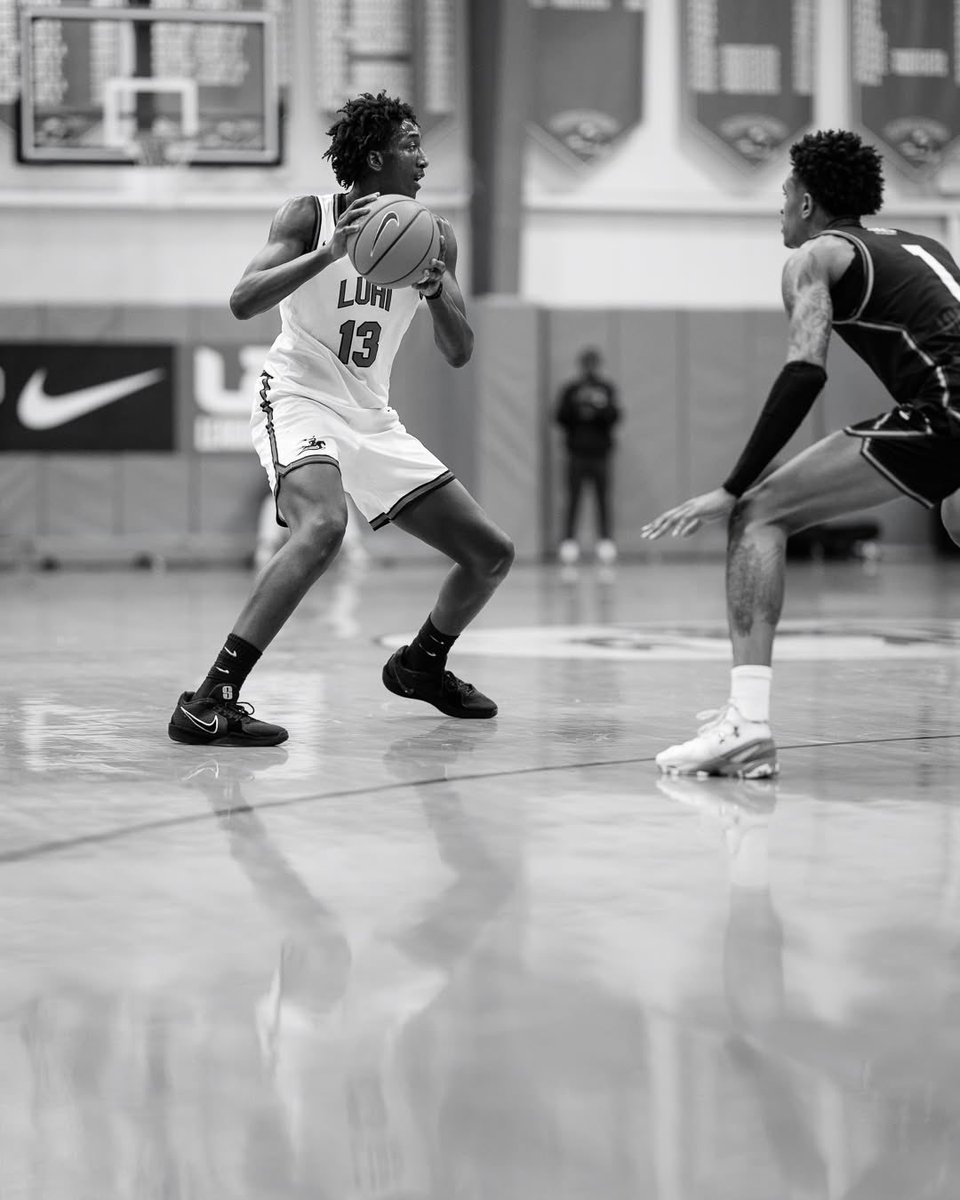 MJ Madison (@mjmad1son) on Twitter photo Nike Sabrina 2 LX Black Label favorite game shoe right now <a href="/nikebasketball/">Nike Basketball</a>
📷 x mo steve photo Nike Sabrina 2 LX Black Label favorite game shoe right now <a href="/nikebasketball/">Nike Basketball</a>
📷 x mo steve photo