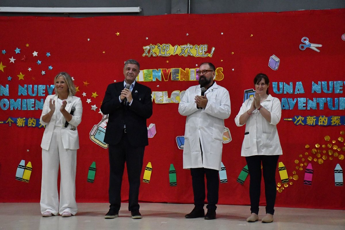 Hoy en CABA empezaron las clases a pesar del salvaje paro nacional con el que Ctera intenta mantener sus privilegios. Es una buena noticia para los chicos porteños, que viven en una ciudad donde existen políticas educativas y se privilegia el derecho a la educación.

La mala