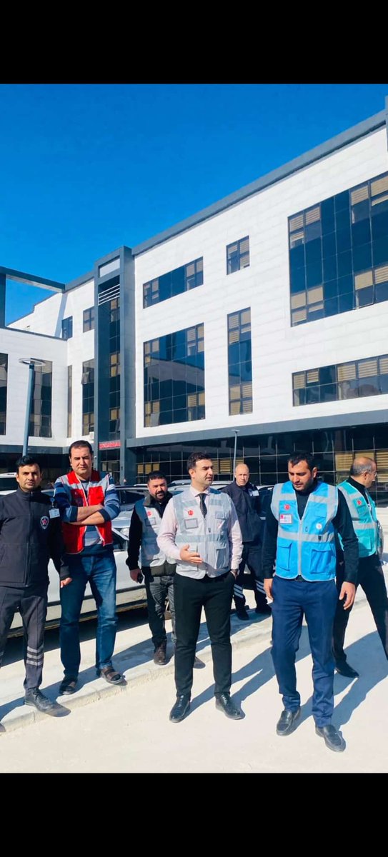 CermikDh's tweet photo. Çermik Devlet Hastanemizde Afet ve Acil Durum Planı (HAP) hastane hizmetlerinin her durumda sürdürülebilir olmasını sağlayacak, hasta ve yaralılara en etkin tedavi hizmetinin sunulmasını sağlayabilmek için tatbikat ve bilgilendirme eğitimi düzenledik
#umke #itfaye #tatbikat https://t.co/18lcg03oXM