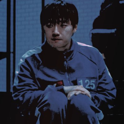 𝑯𝒜𝐿𝐹 𝑪𝑅𝒜𝒵𝒴 tweet media