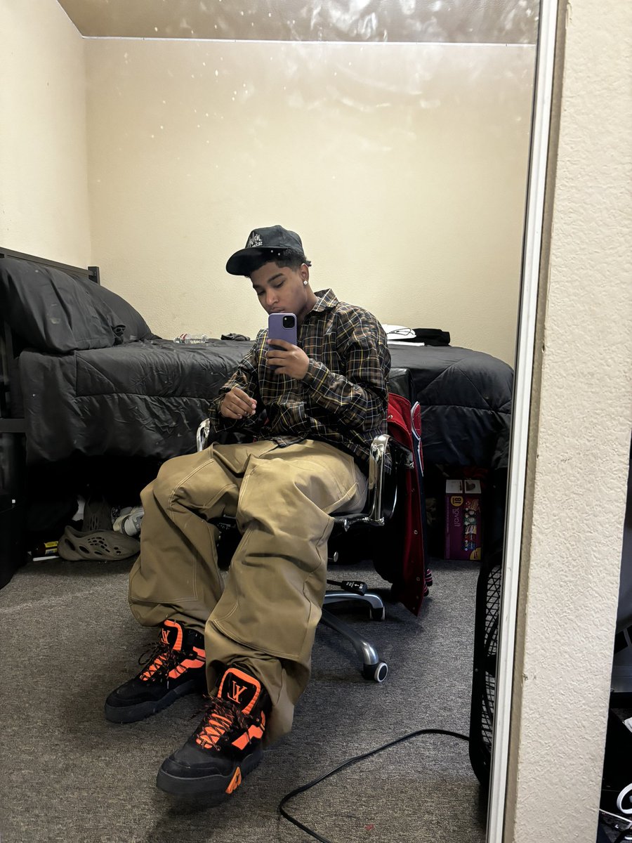 ⛹🏾‍♂️⛹🏾‍♂️