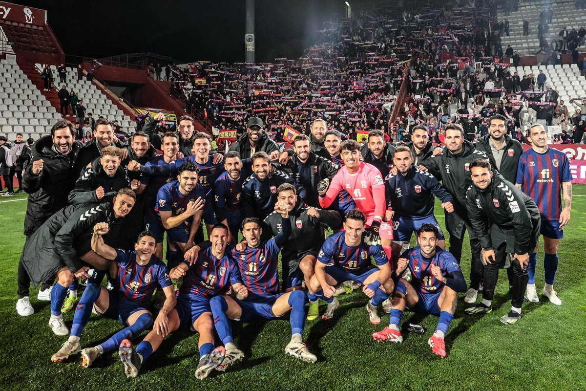 Qué victoria de todos, increíble desplazamiento que nos ayudó a conseguir los tres puntos en un campo muy complicado 💪🏻

Yo #ElijoSoñar con vosotros, afición 💙❤️