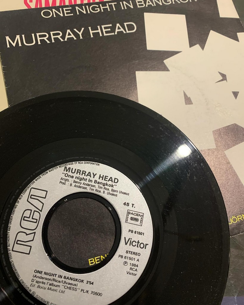 AFExploration's tweet photo. Murray Head - One Night In Bangkok (1984)

#45vinyl #murrayhead #onenightinbangkok #1984 #1980s #80smusic #newwave #pop #synthpop #modernclassical #musical #7inch #gxml

Wordpress - https://t.co/cvHcYgRdB9
Blogspot - https://t.co/2ouM6LAg6X https://t.co/d4G4pmPYbl