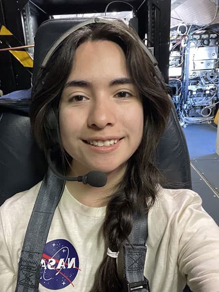 AdamStateCSUme's tweet image. 🚀 From Zacatecas to NASA labs! Nohemi Rodarte, an Adams State engineering student, spent 8 weeks researching climate data at NASA. Her story is one of resilience, environmental passion, and inspiration. 🌍

#STEM #NASAIntern #ClimateInnovation adams.edu/news/nasa-inte…