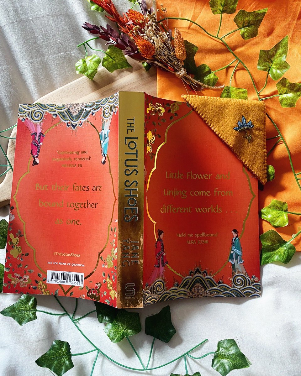 Jenn (bookmarkonthewall) tweet media