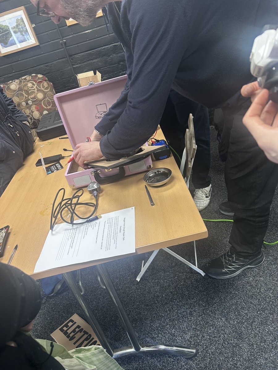 Lakeside CIC (@lakesidecic) on Twitter photo What a great first event we had for our repair cafe! See you at the next one? Last Saturday of the month at <a href="/LakesideCafeBHC/">lakesidecafe_boggartholeclough (we/us/all)</a> #repaircafe #community #Charlestown <a href="/StitchedUpCoop/">Stitched Up</a> <a href="/hubbubUK/">Hubbub</a> <a href="/MCCCharlestown/">MCCCharlestown</a> <a href="/MCRparks_/">MCRparks</a> What a great first event we had for our repair cafe! See you at the next one? Last Saturday of the month at <a href="/LakesideCafeBHC/">lakesidecafe_boggartholeclough (we/us/all)</a> #repaircafe #community #Charlestown <a href="/StitchedUpCoop/">Stitched Up</a> <a href="/hubbubUK/">Hubbub</a> <a href="/MCCCharlestown/">MCCCharlestown</a> <a href="/MCRparks_/">MCRparks</a>