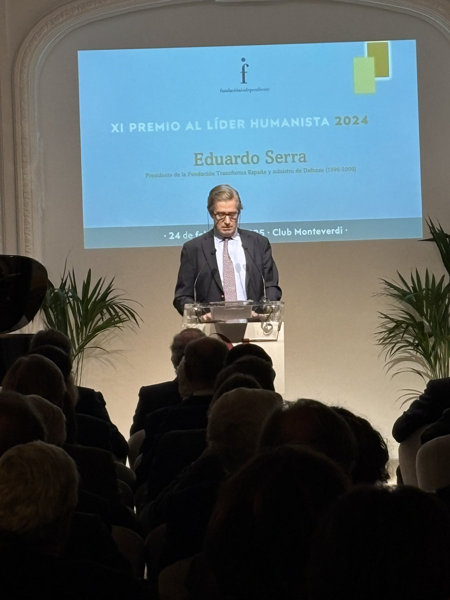 Tenemos el gran honor de contar con <a href="/JavierGomaL/">Javier Gomá Lanzón</a> , para la Laudatio en la entrega del #PremioLiderHumanista2024 , a D. Eduardo Serra. “Lo más importante no es que a uno le den un premio, sino ser digno de recibirlo”