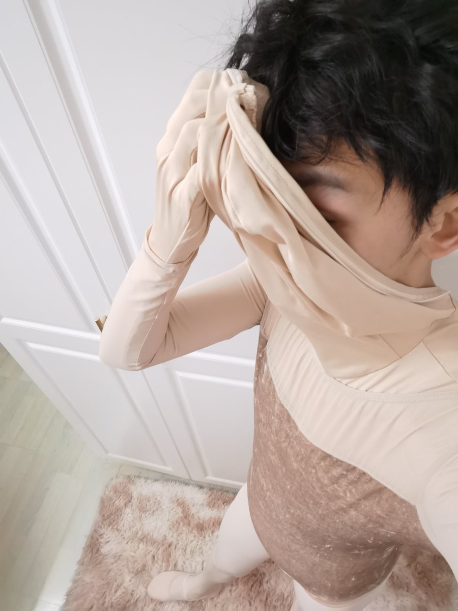 戴上这神秘的头套，才能解封他心里蠢蠢欲动的澎湃